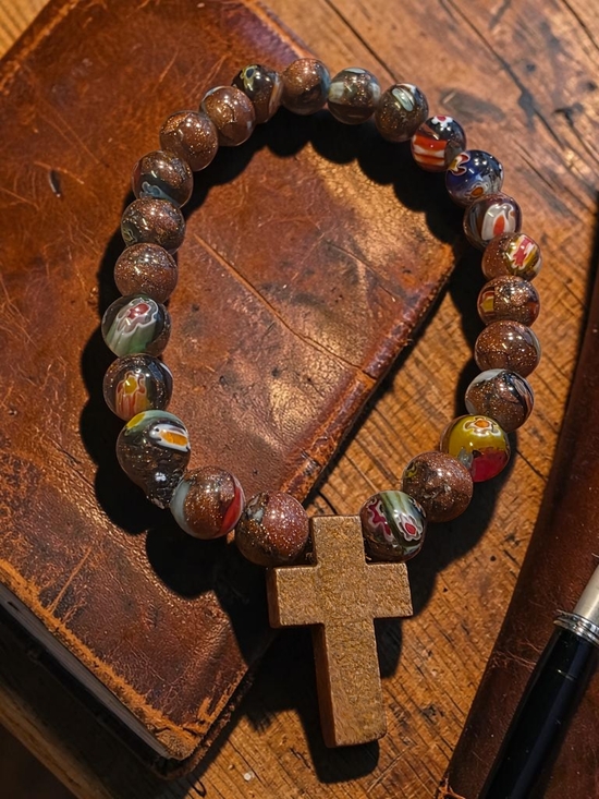 Jewelry - Vintage Millefiori & Goldstone Cross Beaded Bracelet